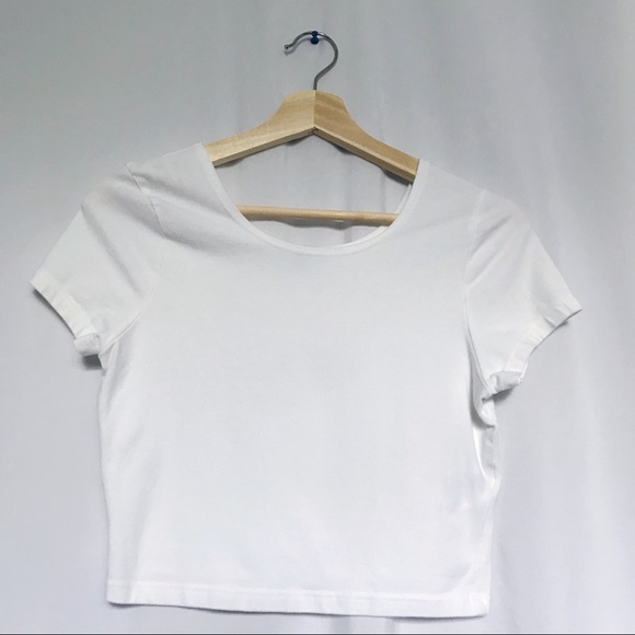 white crop top cotton on